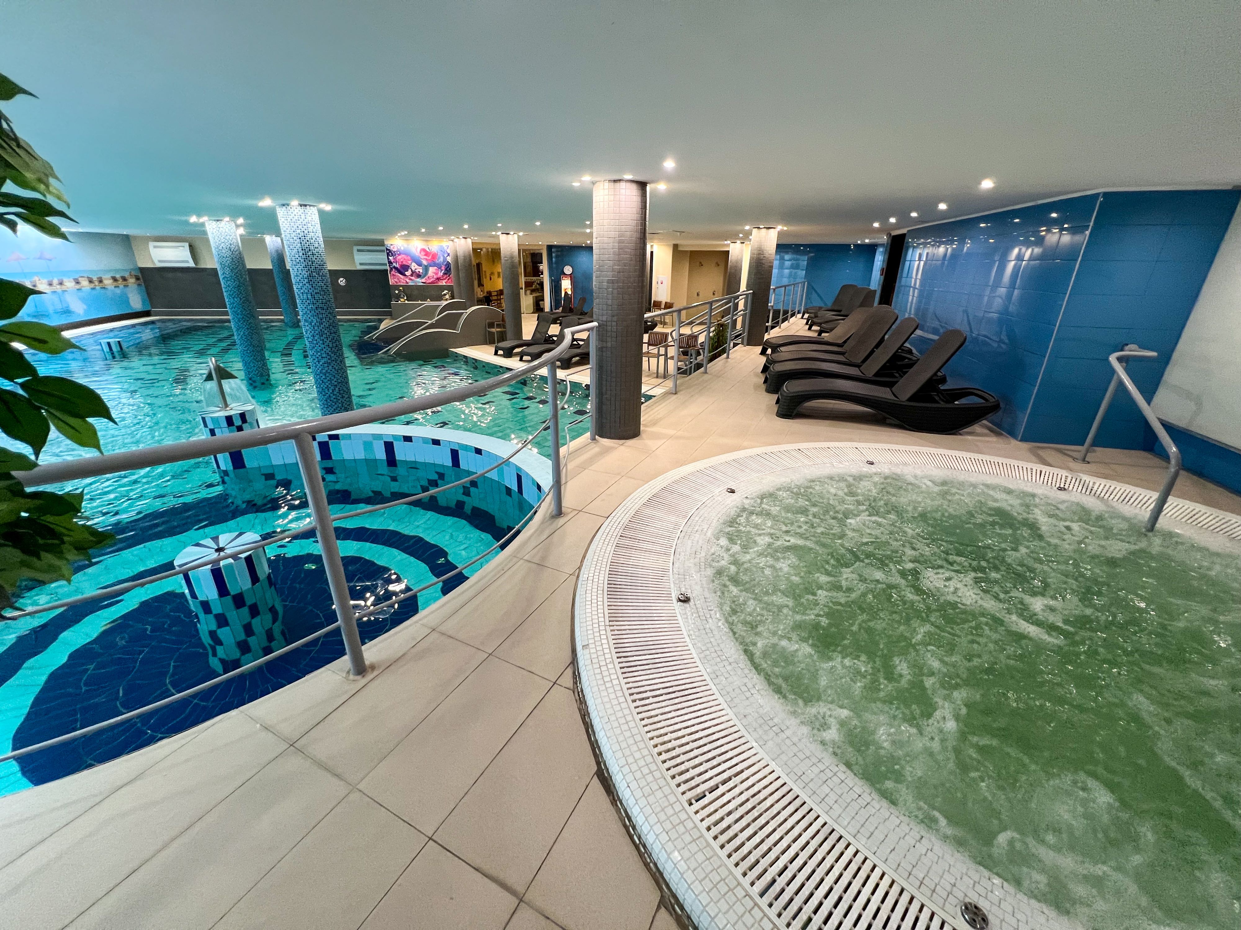 CE Plaza Hotel****