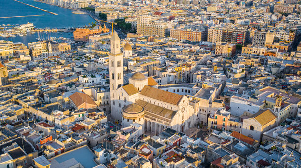 Bari, az olasz csizma sarka!