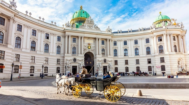 Röpke városnézés Bécsben!