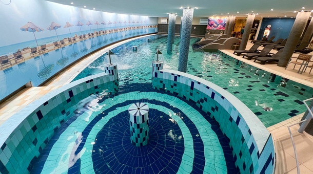 CE Plaza Hotel****