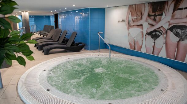 CE Plaza Hotel****