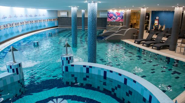 CE Plaza Hotel****