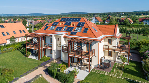 Aranymandula Apartmanok