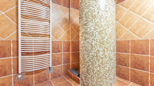 Bagolyvár Étterem & Vendégház & Wellness