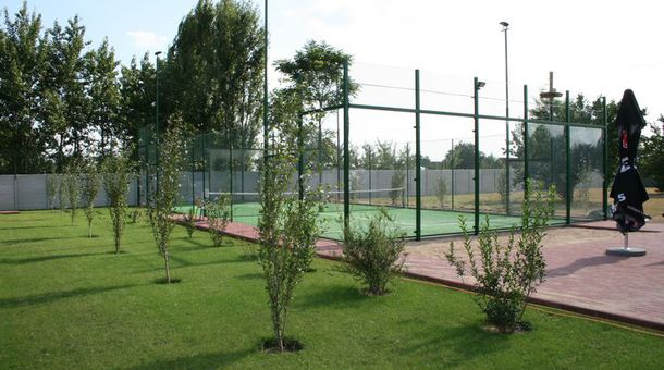 Bagolyvár Étterem & Vendégház & Wellness