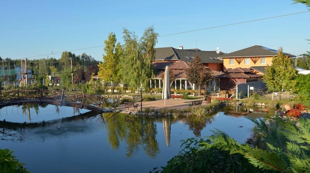 Bagolyvár Étterem & Vendégház & Wellness