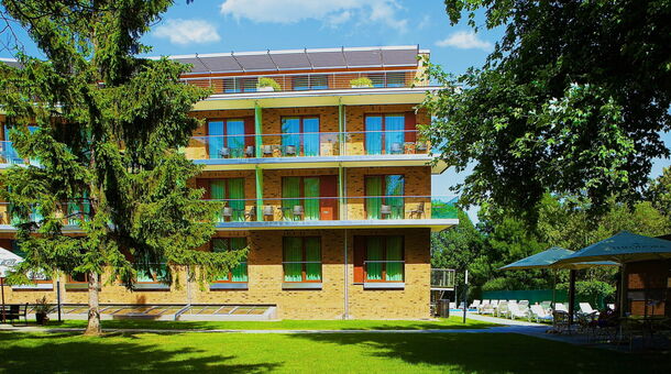 ABACUS Business & Wellness Hotel****