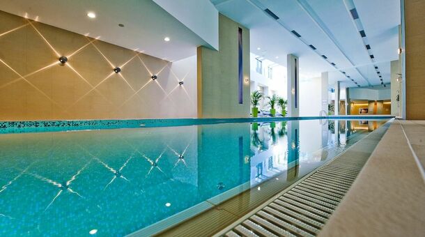ABACUS Business & Wellness Hotel****
