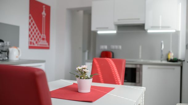 HR Apartmanház
