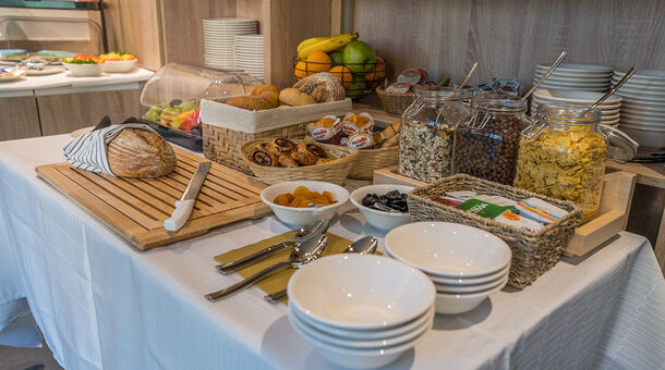 BJ81 Suite Hotel****