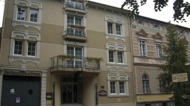 Öreg Miskolcz Hotel**** & Étterem