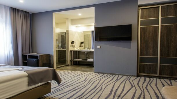 Öreg Miskolcz Hotel**** & Étterem