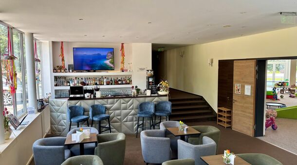 CE Plaza Hotel****
