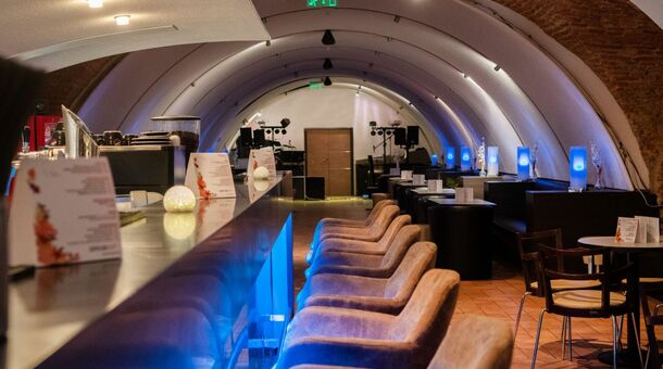 CE Plaza Hotel****
