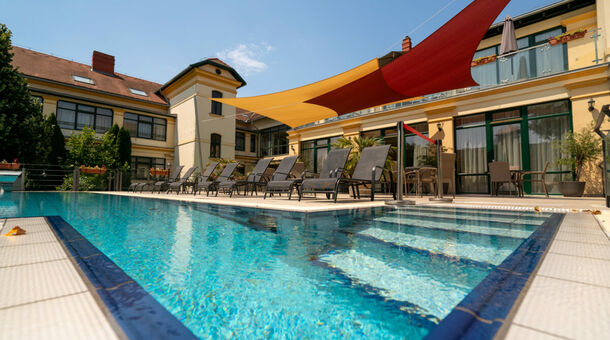 Elizabeth Hotel****