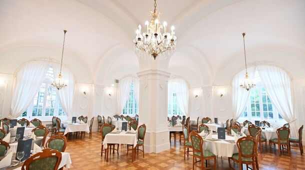 Hotel Eger & Park