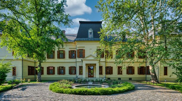 Főnix Wellness Resort****