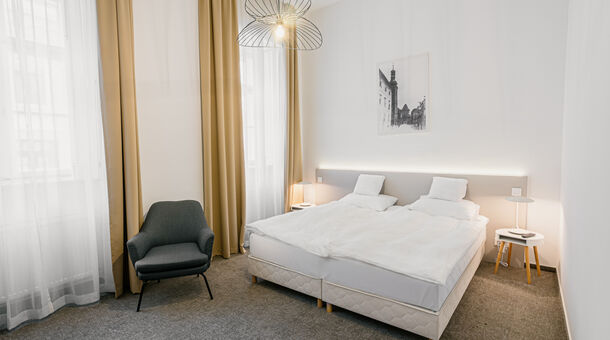 Hotel Benedict