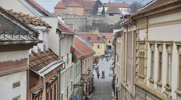 Centrooms Eger