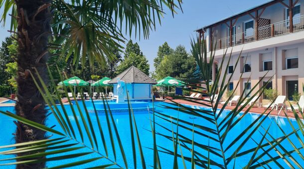 Oázis Wellness Park és Panzió