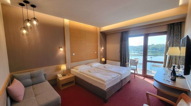 Hotel Corvus Aqua
