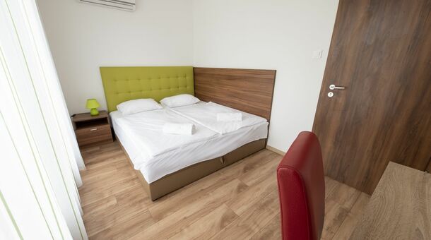 Veritas Apartmanház
