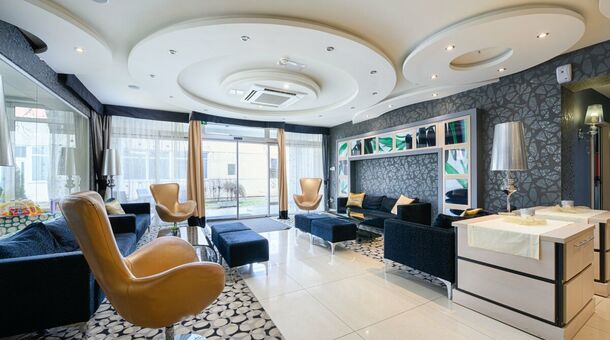 Hotel Aurum Family****