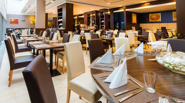 ABACUS Business & Wellness Hotel****