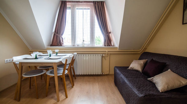 Fészek Apartmanház