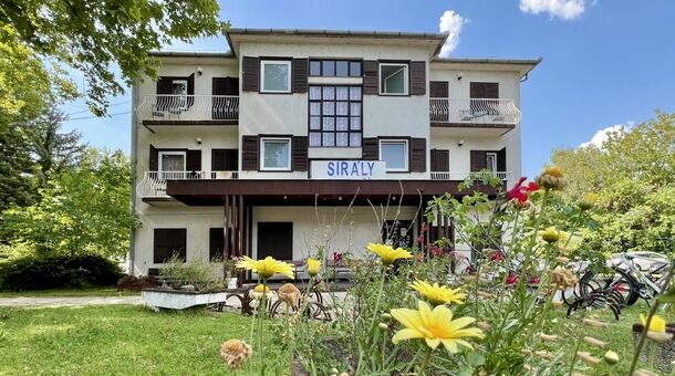 Hotel Sirály