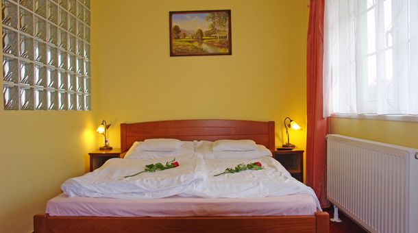 HoldLux Apartmanok