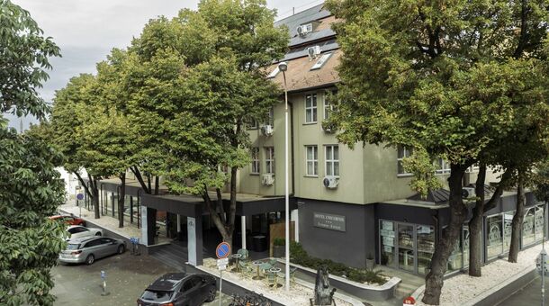 Hotel Unicornis***