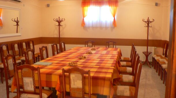 Hotel Szeleta***
