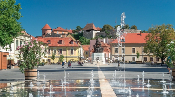 Végvári Hotel***