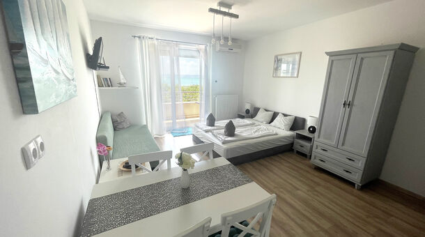 Club 218 Holiday Apartman