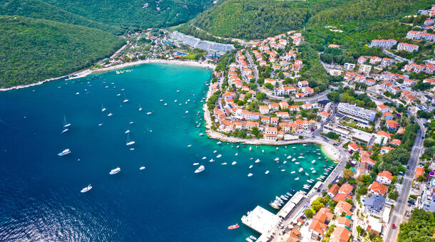 4 csillagos tavasz Rabac-on!