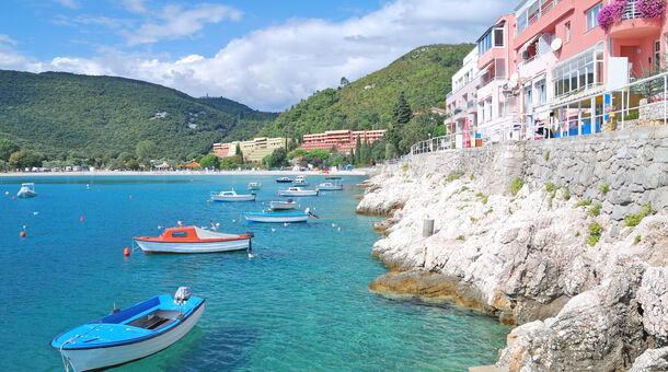 4 csillagos tavasz Rabac-on!