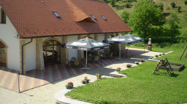 Naspolya Panzió