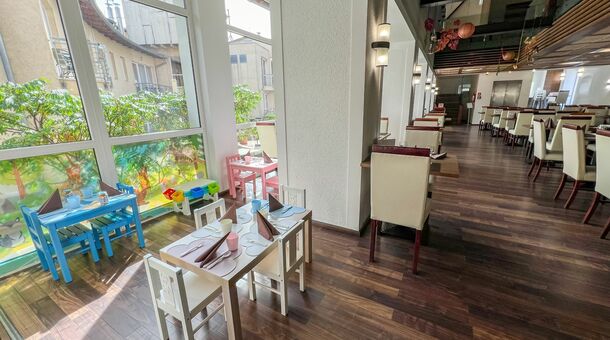 CE Plaza Hotel****