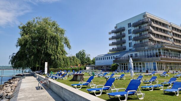 Világos Hotel