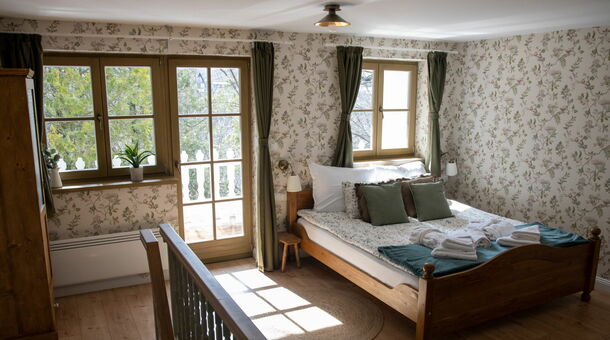 Eger Cottages