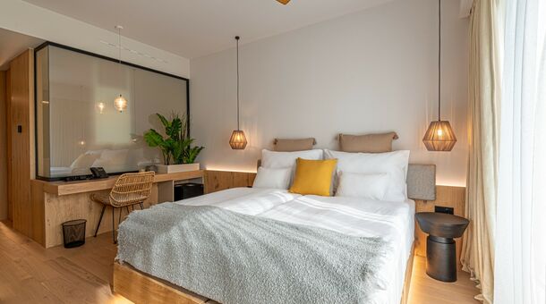 REED Luxury Hotel & Bistro*****