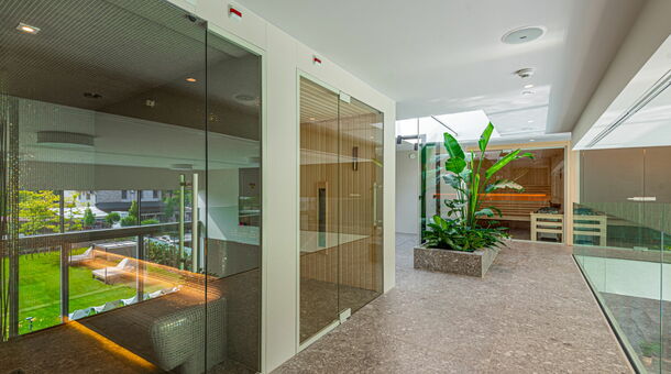 REED Luxury Hotel & Bistro*****