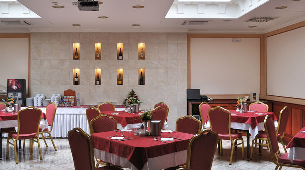 Hotel Ködmön****