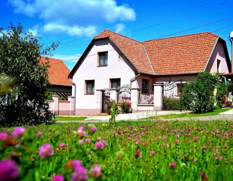 Szallasguru.hu