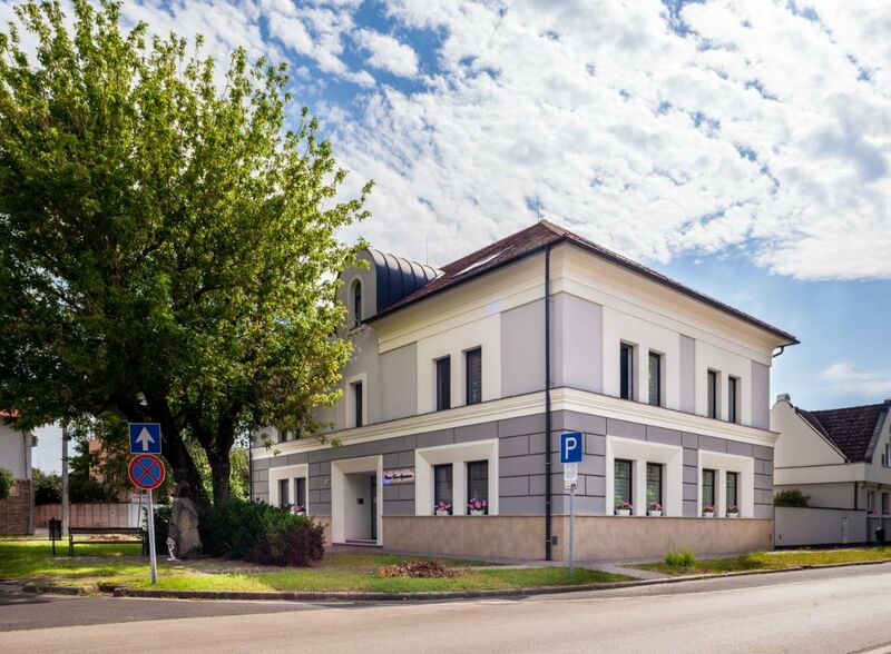 Szallasguru.hu
