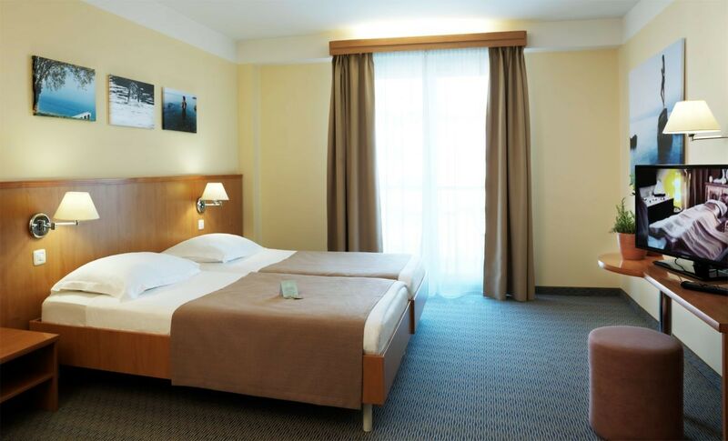 Hotel Neptun**** -  Kétágyas parkra néző szoba