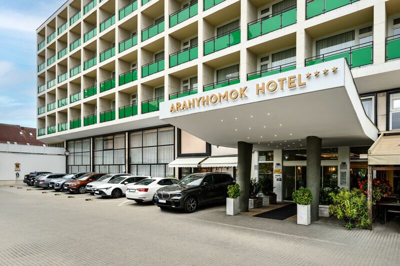 Aranyhomok Business-City-Wellness Hotel****