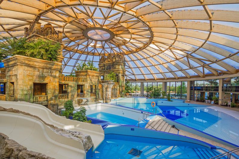 Aquaworld Strand és Élményfürdő