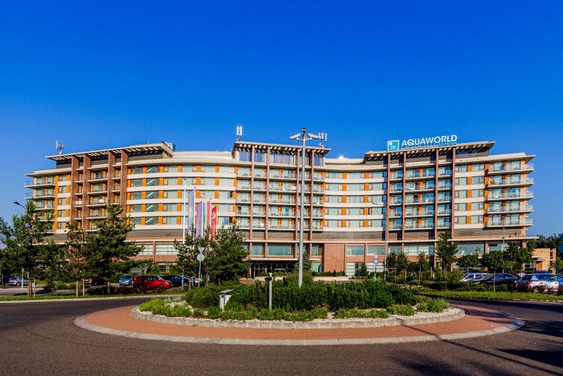 Aquaworld Resort